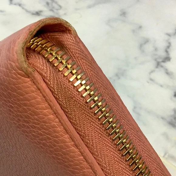 Pre-owned Prada Pink Leather Wallet